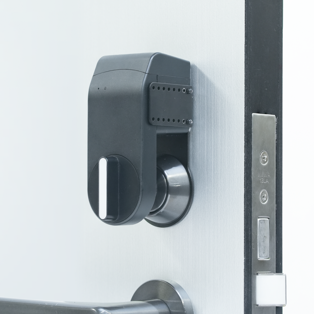 【NEW】 Ultra-Secure Metal Base Adapter (Universal)